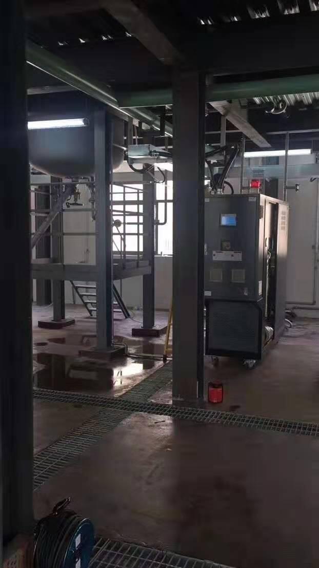 油溫機/油溫度控制機/導(dǎo)熱油加熱器/油式油溫機/高溫油溫機